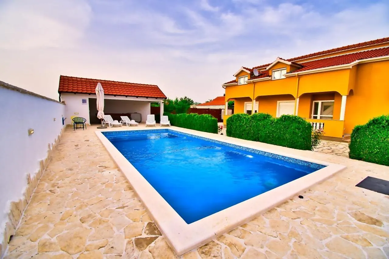 Villa Bellezza Galovac